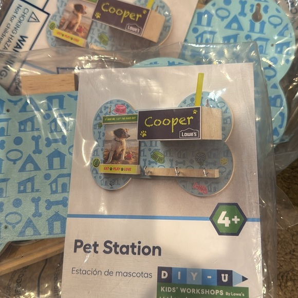 Lowe’s DIY-U Kid’s Workshop - Picture 7 of 9